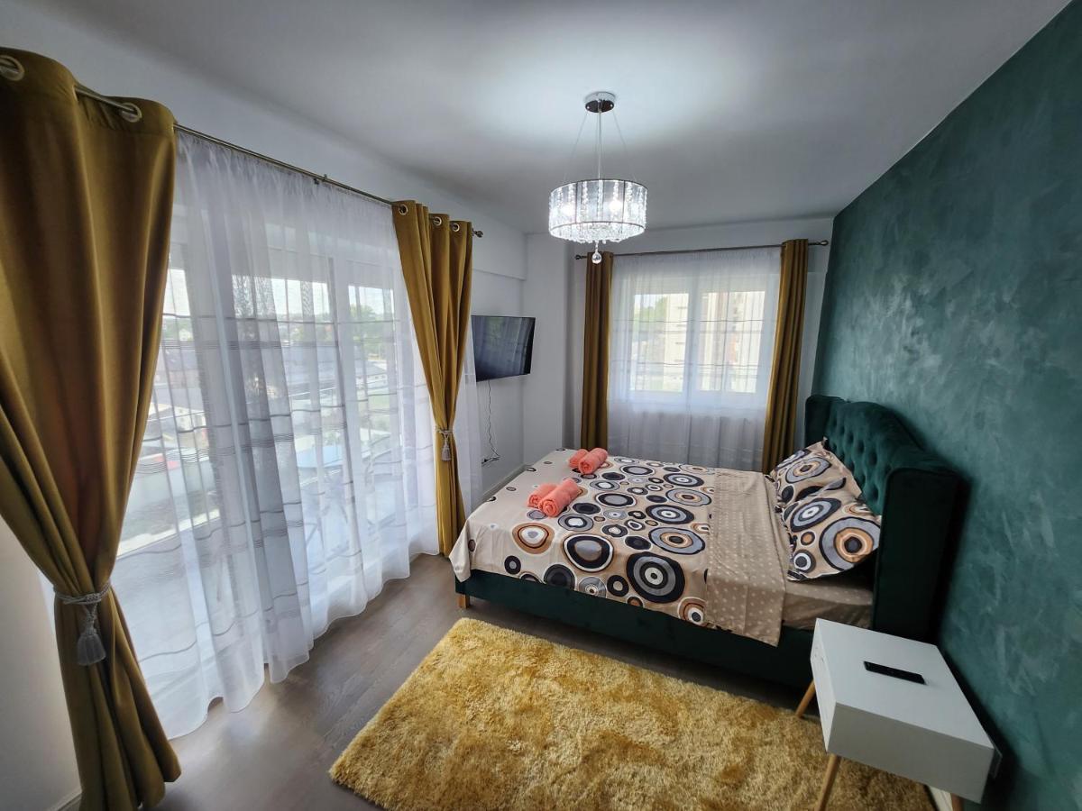 Near Airport 2 Rooms Apartments In Himson Iasi Exterior photo
